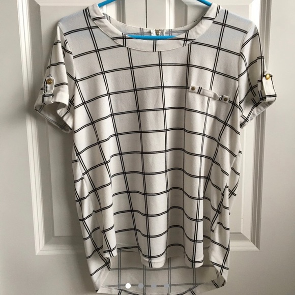 White and black grid pattern blouse - Picture 1 of 4